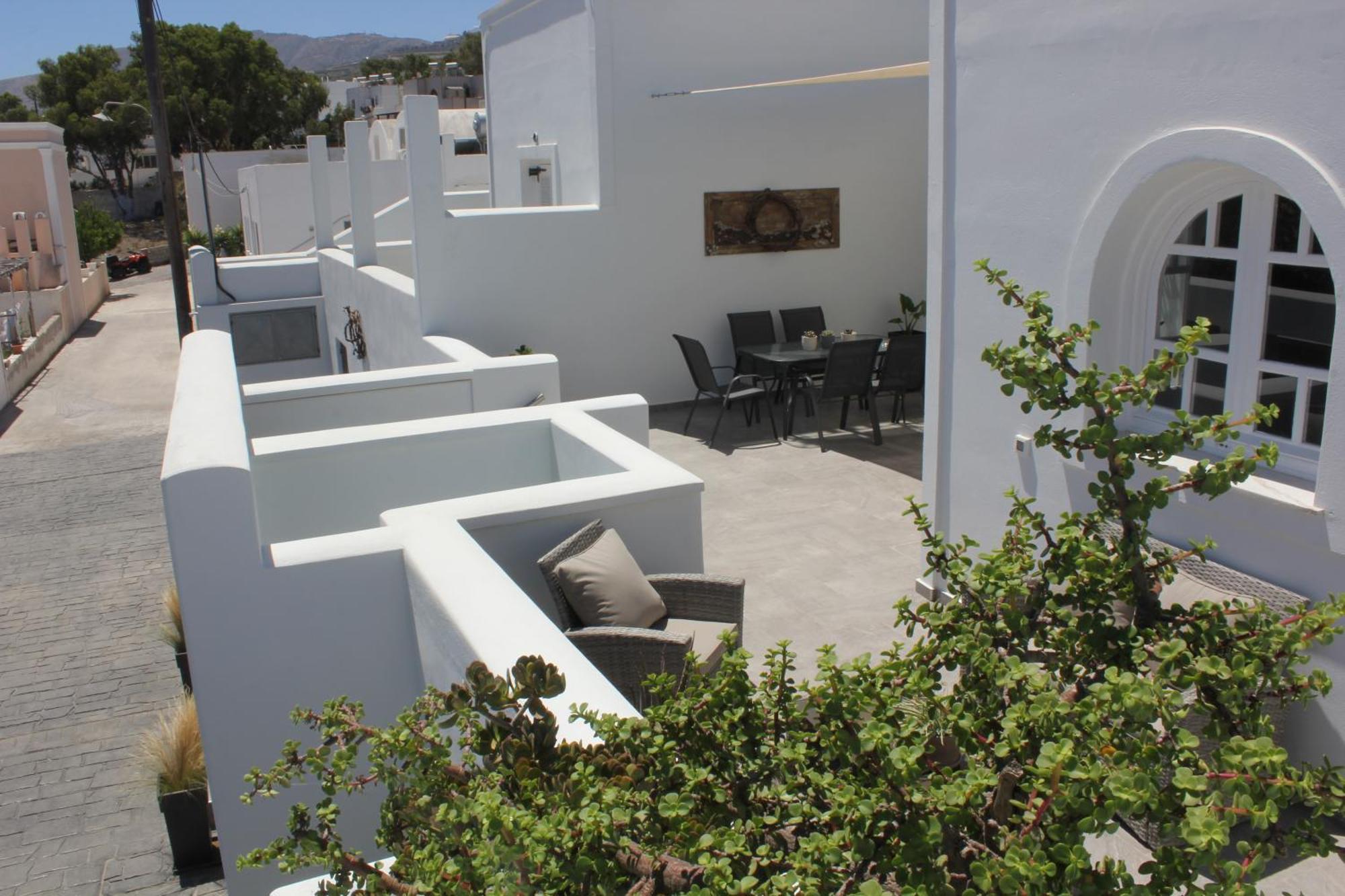 The Rock Luxury Homes Mesaria Exteriör bild